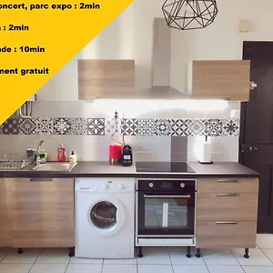 https://le-chateaucreux.hotels-rhonealpes.com